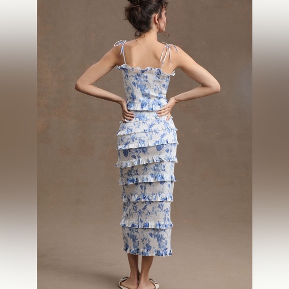 V. Chapman White and Blue Floral Tiered Midi Dress - Picture 2 of 5